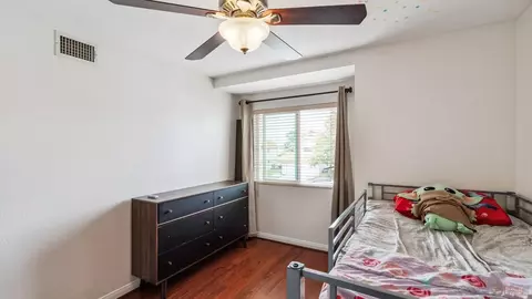 Bedroom - 27468 Rosebay Ct, Temecula, CA 92591 photo 7 of 15