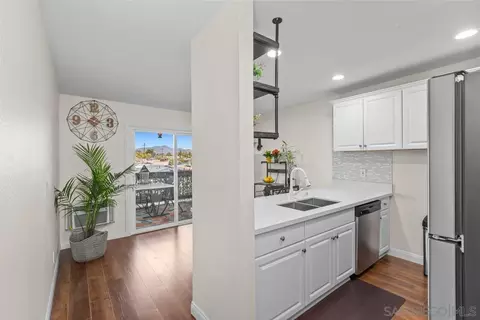Kitchen - 219 Candice Pl, Vista, CA 92083 photo 1 of 8