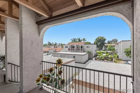 Exterior - 219 Candice Pl, Vista, CA 92083 photo 2 of 15