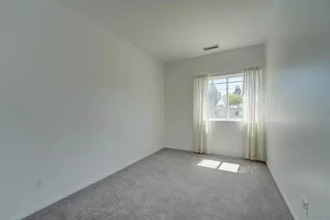 Bedroom - 114 Cityscape Gln, Escondido, CA 92027 photo 7 of 8