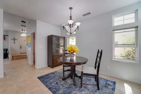Dining - 114 Cityscape Gln, Escondido, CA 92027 photo 3 of 4