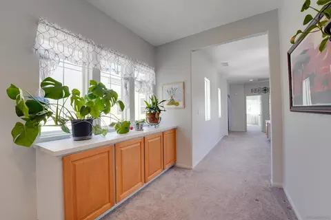 Entry Way - 114 Cityscape Gln, Escondido, CA 92027 photo 8 of 9