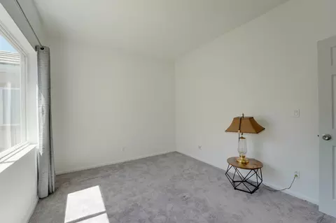 Bedroom - 114 Cityscape Gln, Escondido, CA 92027 photo 4 of 8