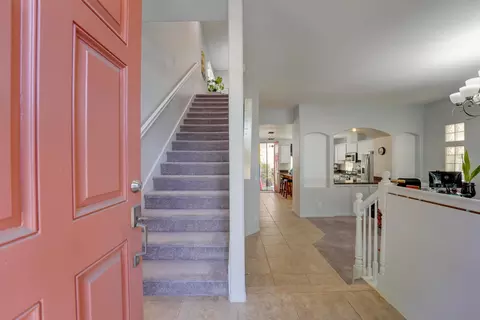 Entry Way - 114 Cityscape Gln, Escondido, CA 92027 photo 1 of 9