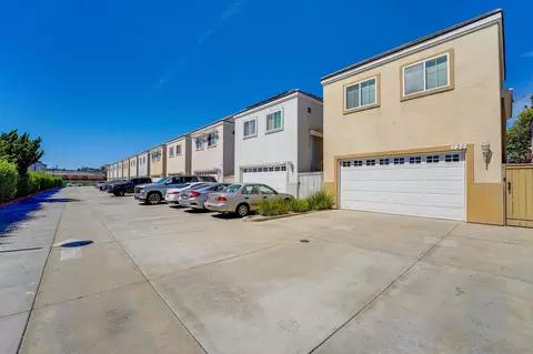 Exterior - 114 Cityscape Gln, Escondido, CA 92027 photo 10 of 10