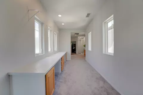 Entry Way - 114 Cityscape Gln, Escondido, CA 92027 photo 4 of 9