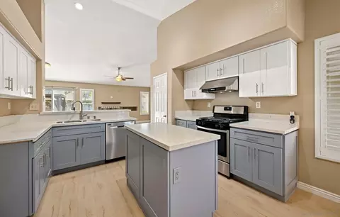 Kitchen - 250 Del Mesa Ct, Oceanside, CA 92058 photo 1 of 2