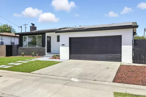 7114 Astoria St, San Diego, CA 92111