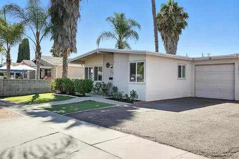 Exterior - 1622 Cherry Pl, Escondido, CA 92027 photo 3 of 8