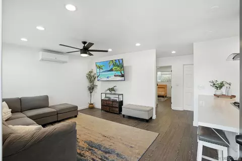 Living - 1622 Cherry Pl, Escondido, CA 92027 photo 1 of 3