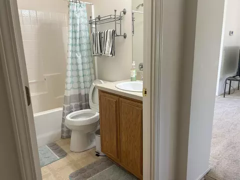 Bath - 1120 S Broadway, Escondido, CA 92025 photo 1 of 1