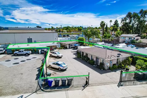 467-75 N Melrose Dr, Vista, CA 92083