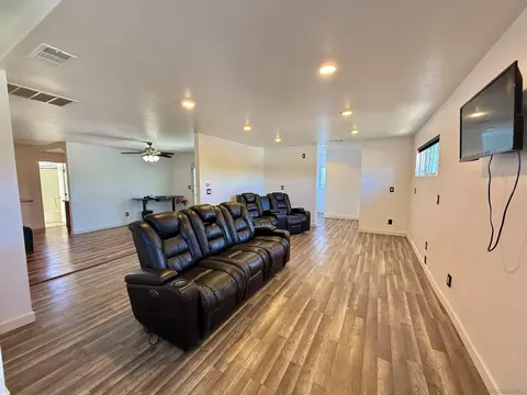 9050 Valencia St, Spring Valley, CA 91977 photo 5