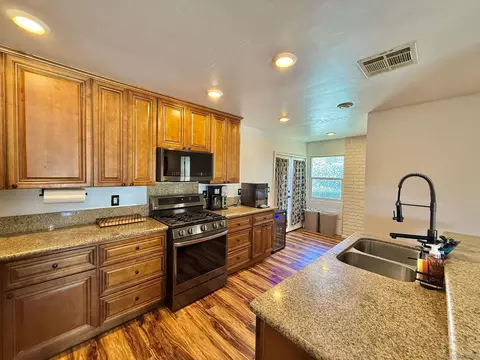 9050 Valencia St, Spring Valley, CA 91977 photo 2