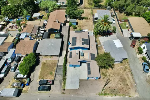 9050 Valencia St, Spring Valley, CA 91977 photo 30