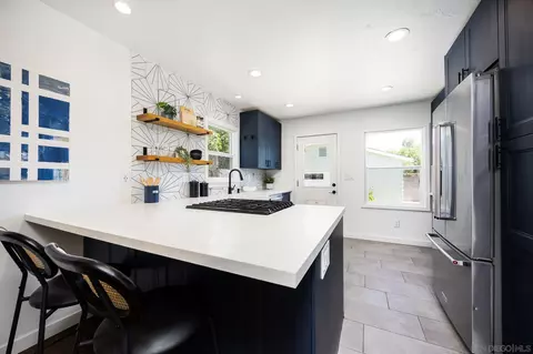 7521 Sturgess Ave, La Mesa, CA 91941 photo 10