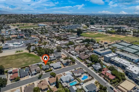 7521 Sturgess Ave, La Mesa, CA 91941 photo 2
