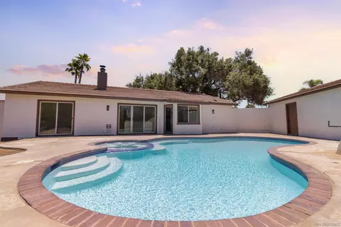 Exterior - 2008 Arboles Pl, Escondido, CA 92029 photo 17 of 17