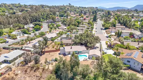 View/Area - 2008 Arboles Pl, Escondido, CA 92029 photo 1 of 5