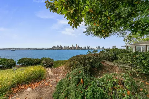 511 1st St, Coronado, CA 92118 photo 9