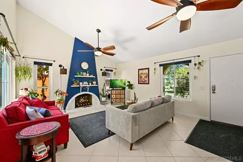 3581 Coconut Way, Oceanside, CA 92058 photo 5