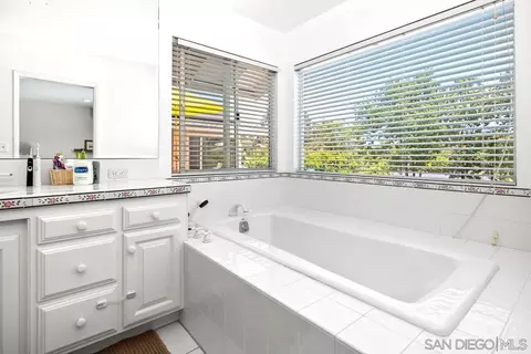 Bath - 4555 Hillview Dr, La Mesa, CA 91941 photo 1 of 2