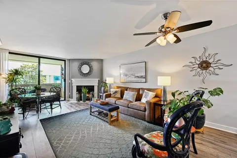 3098 Rue Dorleans #331, San Diego, CA 92110