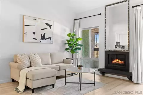 10250 Caminito Cuervo #44, San Diego, CA 92108