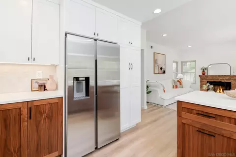 Kitchen - 721 Summersong Ln, Encinitas, CA 92024 photo 3 of 3