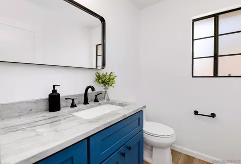 Bath - 721 Summersong Ln, Encinitas, CA 92024 photo 1 of 3