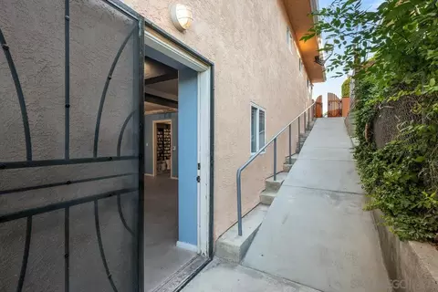 5040 Colina Dr, La Mesa, CA 91942 photo 38