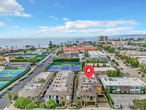 View/Area - 726 Silver St, La Jolla, CA 92037 photo 3 of 4