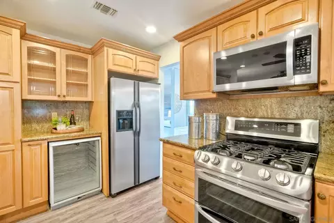 1605 Swallow Dr, El Cajon, CA 92020 photo 10
