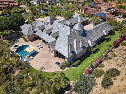 View/Area - 14460 Cheyenne Trl, Poway, CA 92064 photo 2 of 19