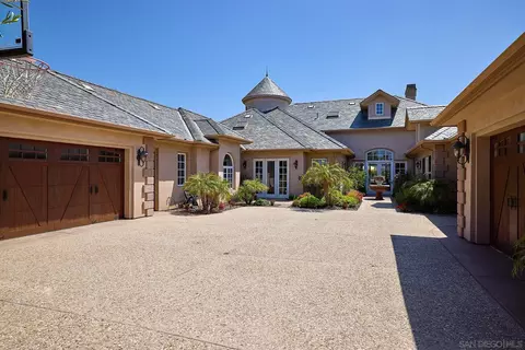 Exterior - 14460 Cheyenne Trl, Poway, CA 92064 photo 10 of 19