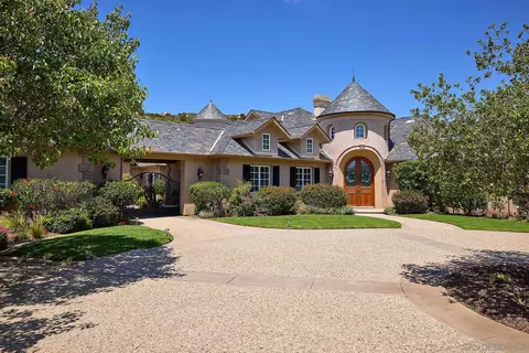 Exterior - 14460 Cheyenne Trl, Poway, CA 92064 photo 9 of 19