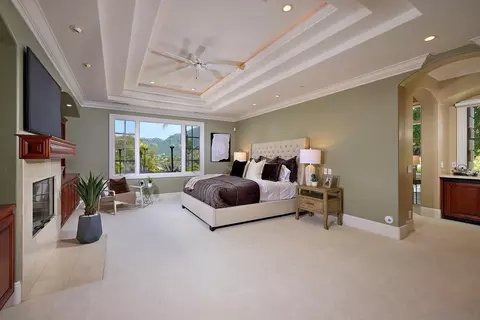 Bedroom - 14460 Cheyenne Trl, Poway, CA 92064 photo 1 of 5