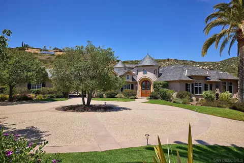 Exterior - 14460 Cheyenne Trl, Poway, CA 92064 photo 8 of 19