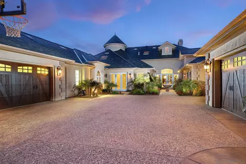 Exterior - 14460 Cheyenne Trl, Poway, CA 92064 photo 4 of 19