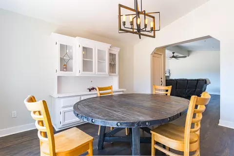 Dining - 0000 High Glen Rd, Alpine, CA 91901 photo 3 of 4