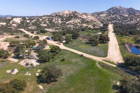 View/Area - 0000 High Glen Rd, Alpine, CA 91901 photo 2 of 16