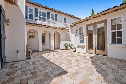 3229 Sitio Montecillo, Carlsbad, CA 92009 photo 4