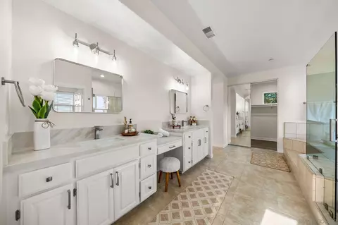 Entry Way - 2625-27 Rancho Sierra, Alpine, CA 91901 photo 2 of 2