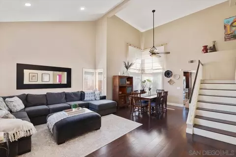 39201 Dovetree Dr, Murrieta, CA 92563