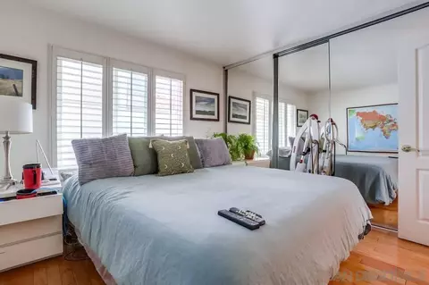 Bedroom - 7560 Eads Ave #12, La Jolla, CA 92037 photo 1 of 5