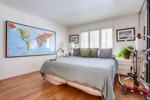 Bedroom - 7560 Eads Ave #12, La Jolla, CA 92037 photo 2 of 5