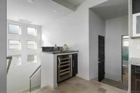 Entry Way - 2032 Cambridge Ave, Cadiff, CA 92007 photo 1 of 1