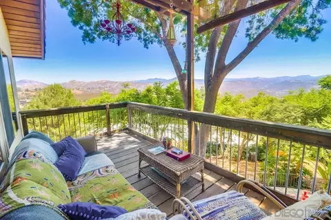 Exterior - 255 Highline Trl, El Cajon, CA 92021 photo 5 of 18