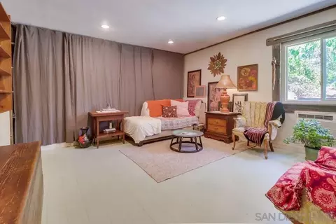 Living - 255 Highline Trl, El Cajon, CA 92021 photo 5 of 5