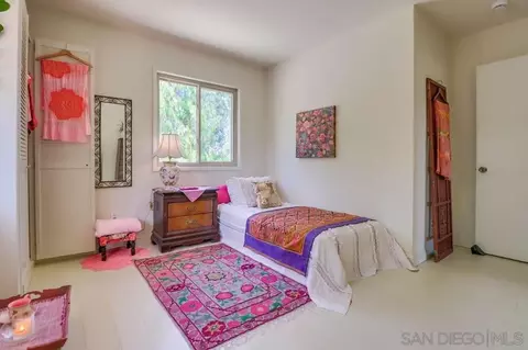 Bedroom - 255 Highline Trl, El Cajon, CA 92021 photo 6 of 11